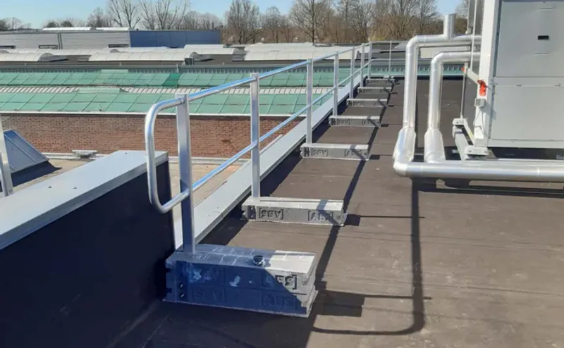 ABS GUARD ONTOP WEIGHT frittstående rekkverk, pris pr meter